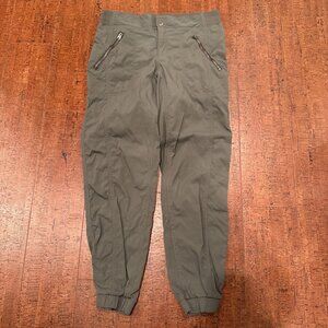 Athleta Women’s 10 Green Nylon Trekkie Crop Jogger